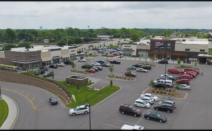 Pictures of Retail property located at 1075 Missouri 7, Blue Springs, MO 64014 for lease - image #1