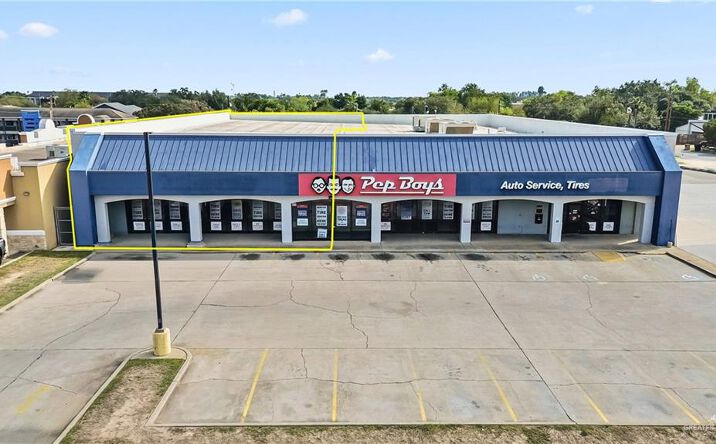 Pictures of Office, Retail property located at 609 S 10th Street, McAllen, TX 78501 for lease - image #1
