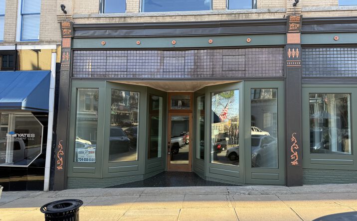 Pictures of Office, Retail property located at 121 N Main St, Salisbury, NC 28144 for lease - image #1