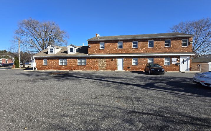 Pictures of Office property located at 706 Philadelphia Pike, Wilmington, DE 19809 for lease - image #1