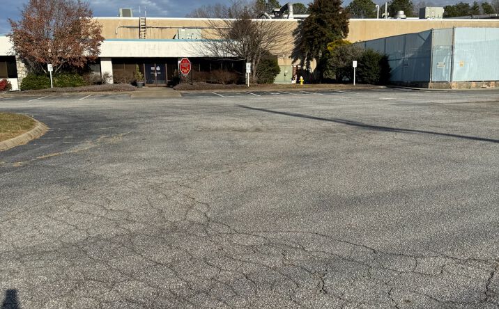 Pictures of Industrial property located at 3510 Asheville Hwy, Hendersonville, NC 28791 for lease - image #1