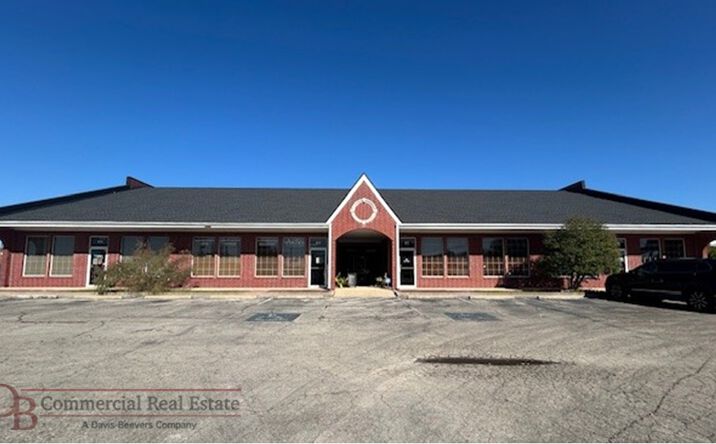 Pictures of Office, Retail property located at 1616 Azalea Dr, Temple, TX 76502 for lease - image #1