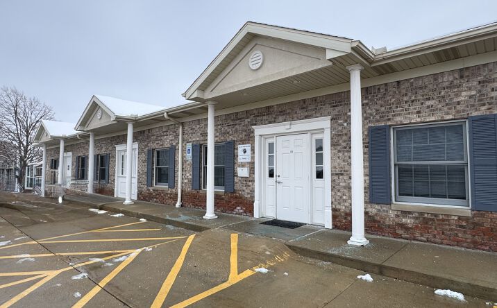Pictures of Office property located at 1703 Clearwater Ave, Bloomington, IL 61704 for lease - image #1