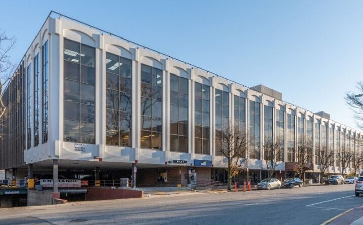 Pictures of Office property located at 98 Cutter Mill Rd, Great Neck Plaza, NY 11021 for lease - image #1