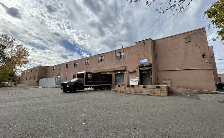 Pictures of Industrial property located at 10 Dell Glen Ave, Lodi, NJ 07644 for lease - image #1