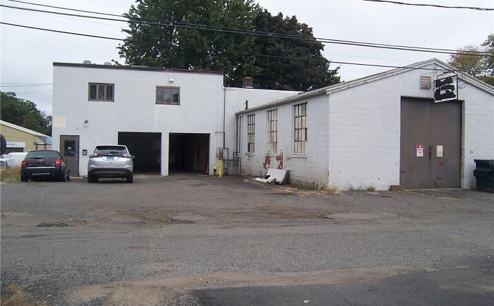 Pictures of Industrial property located at 28 Highland St, East Hartford, CT 06108 for lease - image #1