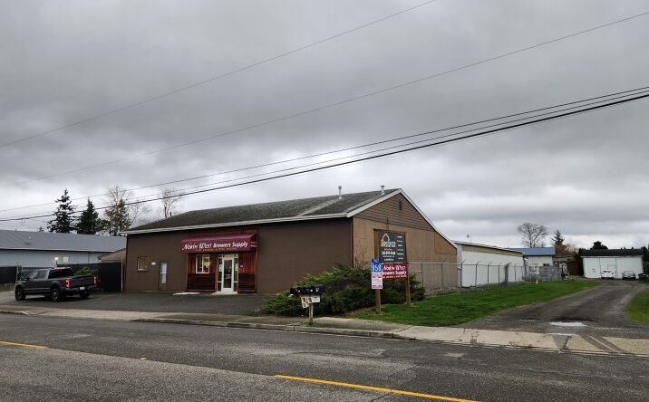 Pictures of Retail, Land property located at 940 S Spruce St, Burlington, WA 98233 for lease - image #1