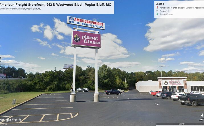 Pictures of Retail, Office, Special Purpose property located at 952 N Westwood Blvd, Poplar Bluff, MO 63901 for lease - image #1