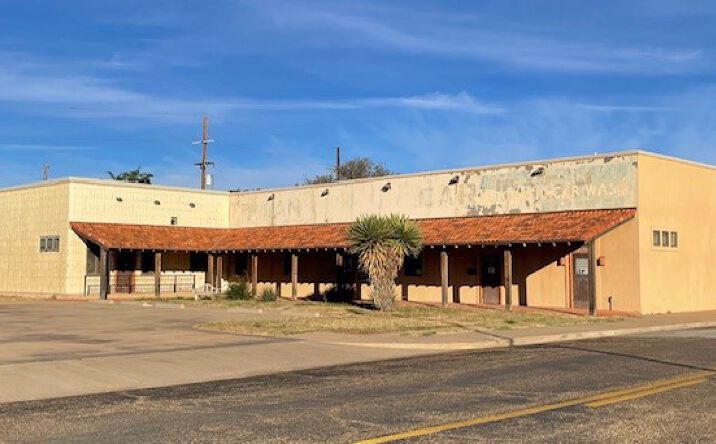 Pictures of Office property located at 1306 16th St, Lubbock, TX 79401 for lease - image #1