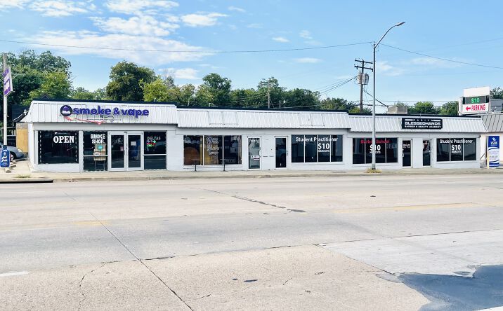 Pictures of Retail property located at 1801 W Berry St, Fort Worth, TX 76110 for lease - image #1