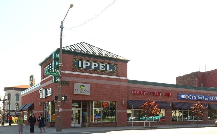 Pictures of Retail, Office property located at 100 S Michigan Ave, Saginaw, MI 48602 for lease - image #1