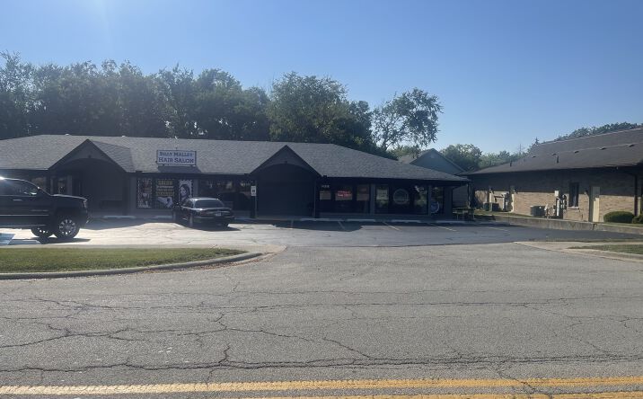 Pictures of Industrial property located at 14328 S Golden Oak Drive, Homer Glen, IL 60491 for lease - image #1