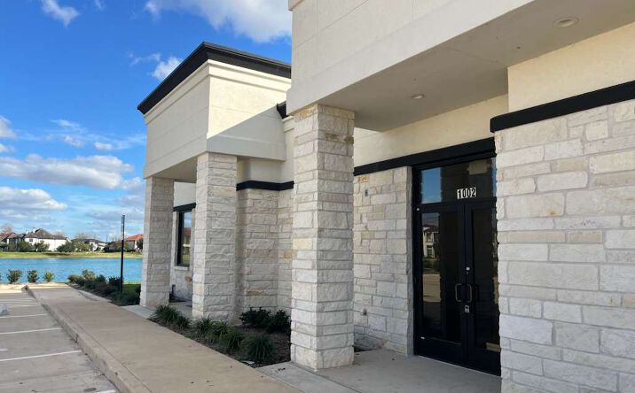 Pictures of Office property located at 5501 Cabrera Dr, Sugar Land, TX 77479 for lease - image #1