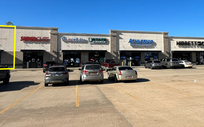 Pictures of Retail, Restaurant property located at 2301 N Milt Phillips Ave, Seminole, OK 74868 for lease - image #1