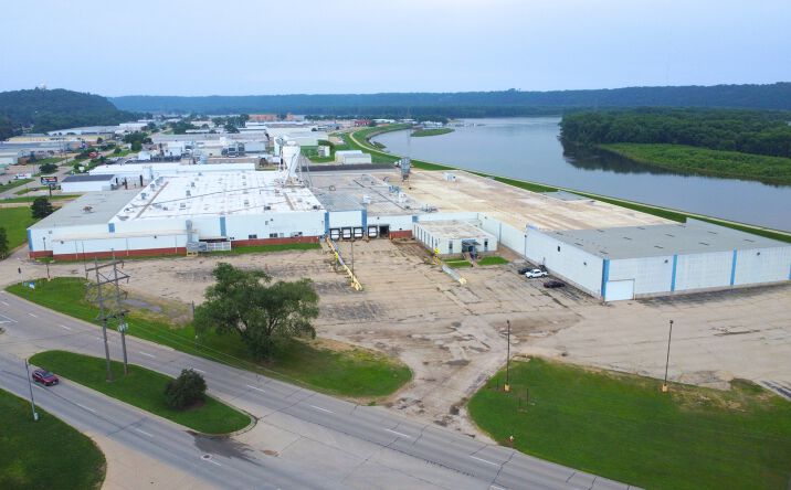 Pictures of Industrial property located at 2150 Kerper Blvd, Dubuque, IA 52001 for lease - image #1