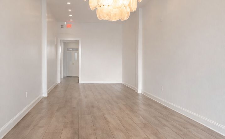 Pictures of Retail, Office property located at 990 Farmington Ave, West Hartford, CT 06107 for lease - image #1