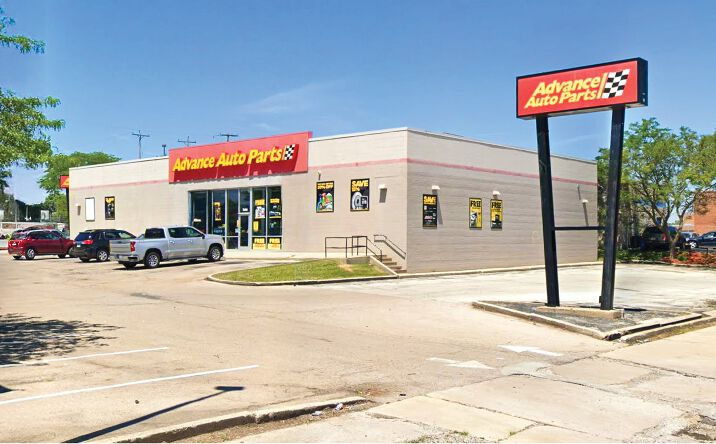 Pictures of Retail property located at 7690 W Appleton Ave, Milwaukee, WI 53222 for lease - image #1