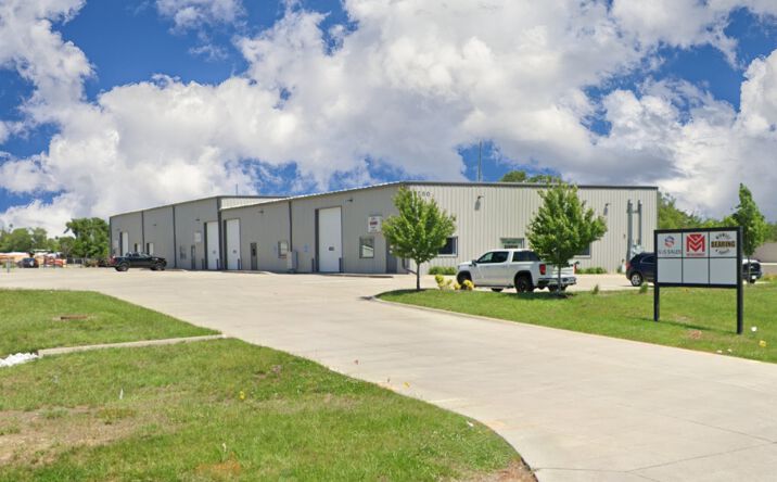 Pictures of Industrial property located at 1580 NE 46th Ave, Des Moines, IA 50313 for lease - image #1