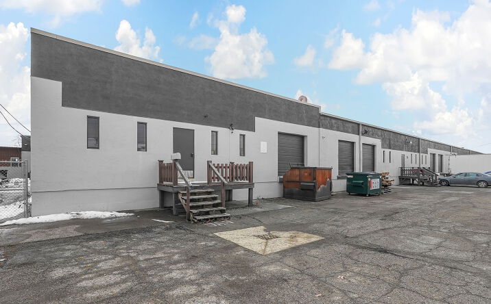 Pictures of Industrial property located at 1150 Corrugated Way, Columbus, OH 43201 for lease - image #1