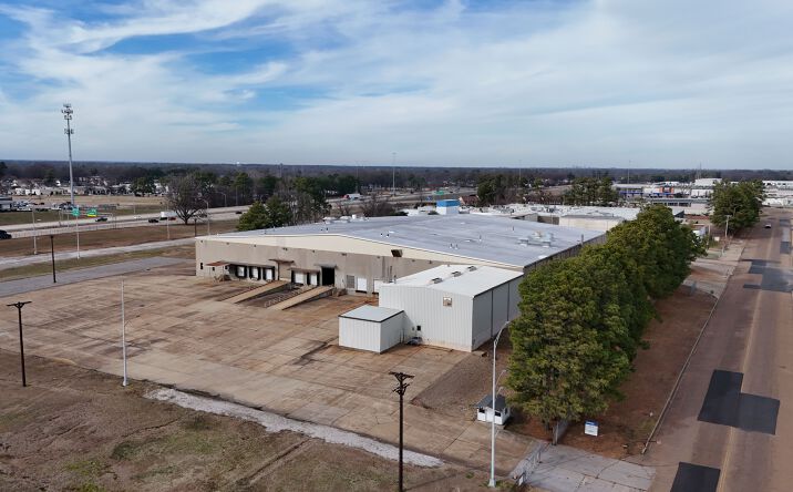 Pictures of Industrial property located at 8735 Hamilton Rd, Southaven, MS 38671 for lease - image #1
