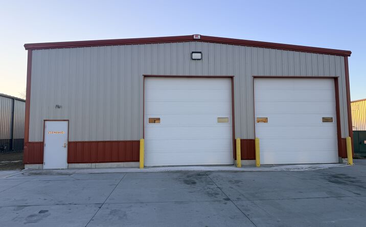 Pictures of Industrial, Retail property located at 675 N Howard St, Fremont, NE 68025 for lease - image #1
