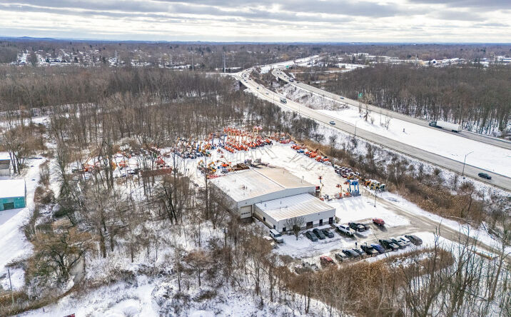Pictures of Industrial property located at 63 Pixley Industrial Pkwy, Rochester, NY 14624 for lease - image #1