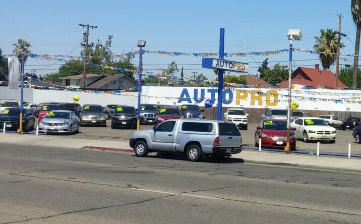 Pictures of Retail, Office, Special Purpose property located at 220 N Abby St, Fresno, CA 93701 for lease - image #1