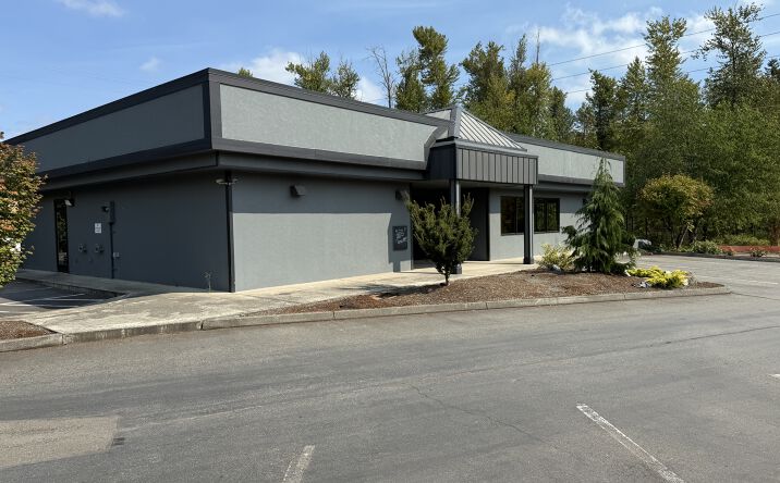 Pictures of Retail property located at 31329 3rd Ave, Black Diamond, WA 98010 for lease - image #1