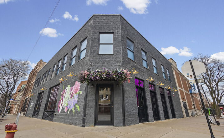 Pictures of Restaurant, Retail property located at 2500 W Chicago Avenue, Chicago, IL 60622 for lease - image #1