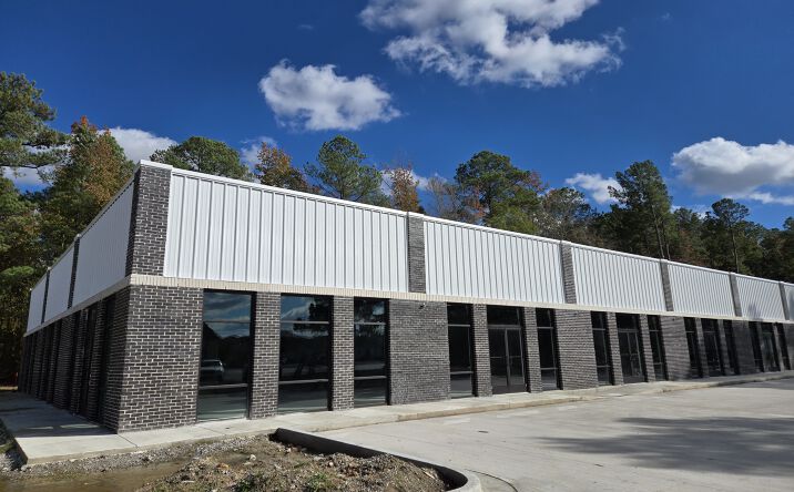 Pictures of Retail, Office, Restaurant property located at 1693 S Pollock St, Selma, NC 27577 for lease - image #1