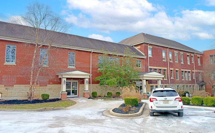 Pictures of Office property located at 209 N Maysville St, Mt Sterling, KY 40353 for lease - image #1