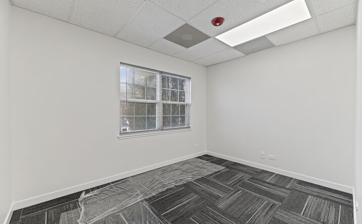 Pictures of Office property located at 715 E Irving Park Rd, Roselle, IL 60172 for lease - image #1
