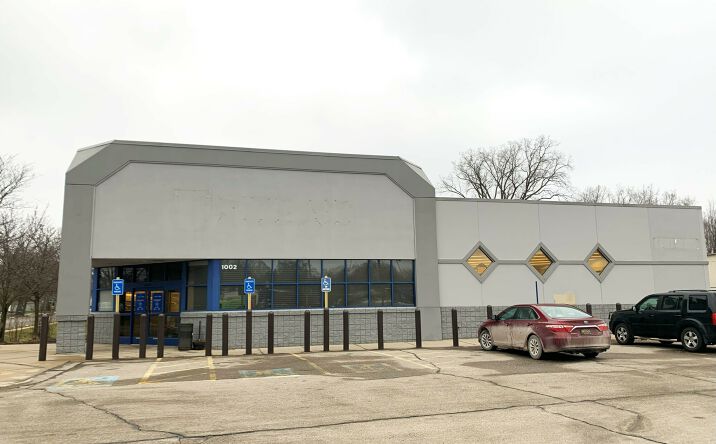 Pictures of Retail property located at 1002 E Grand River Ave, Howell, MI 48843 for lease - image #1