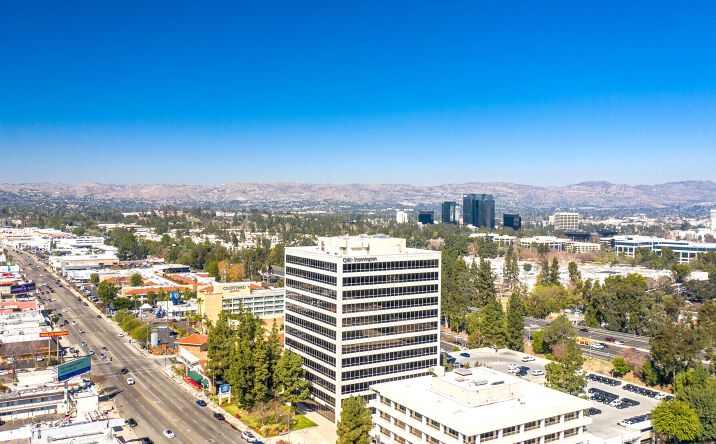 Pictures of Office property located at 21031 Ventura Blvd, Los Angeles, CA 91364 for lease - image #1
