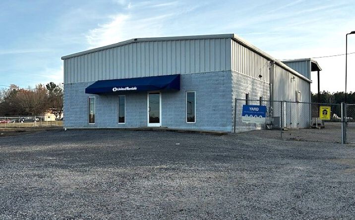 Pictures of Industrial property located at 2891 S Frontage Rd, Columbus, MS 39701 for lease - image #1