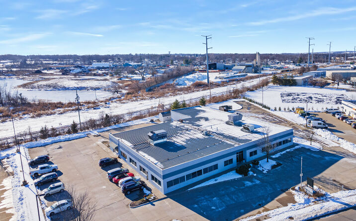 Pictures of Office property located at 1615 Commerce Pkwy, Bloomington, IL 61704 for lease - image #1