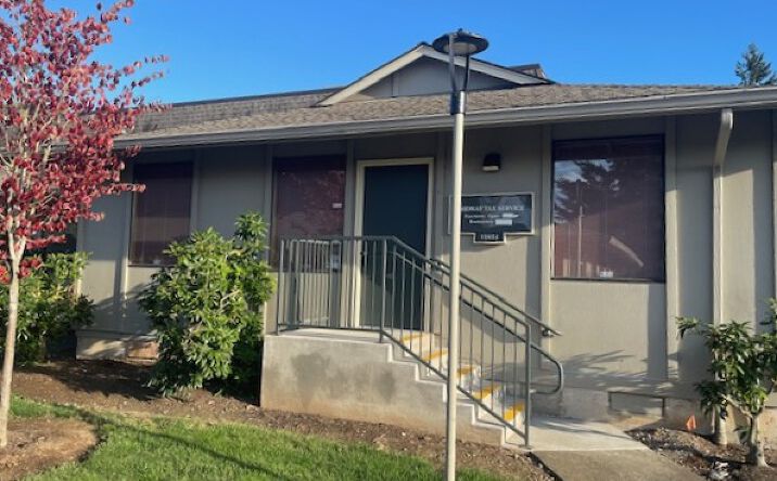 Pictures of Office property located at 12654 SE Stark St, Portland, OR 97233 for lease - image #1