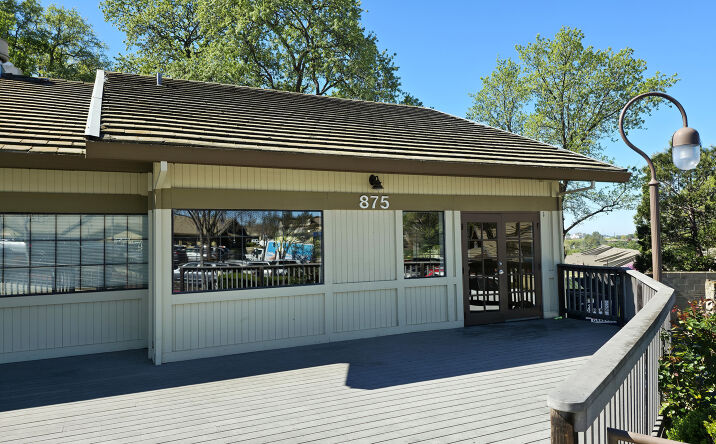 Pictures of Retail, Office, Restaurant property located at Embarcadero Dr, El Dorado Hills, CA 95762 for lease - image #1