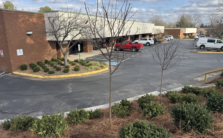 Pictures of Industrial property located at 464 Southlake Blvd, Richmond, VA 23236 for lease - image #1