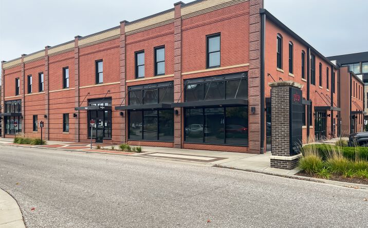 Pictures of Office property located at 801 E Douglas Ave, 2nd Floor, Wichita, KS 67202 for lease - image #1