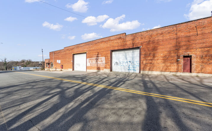 Pictures of Industrial property located at 821 E Twenty-Fifth St, Winston-Salem, NC 27105 for lease - image #1