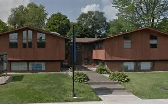 Pictures of Office property located at 400 N Broadway St, Peru, IN 46970 for lease - image #1