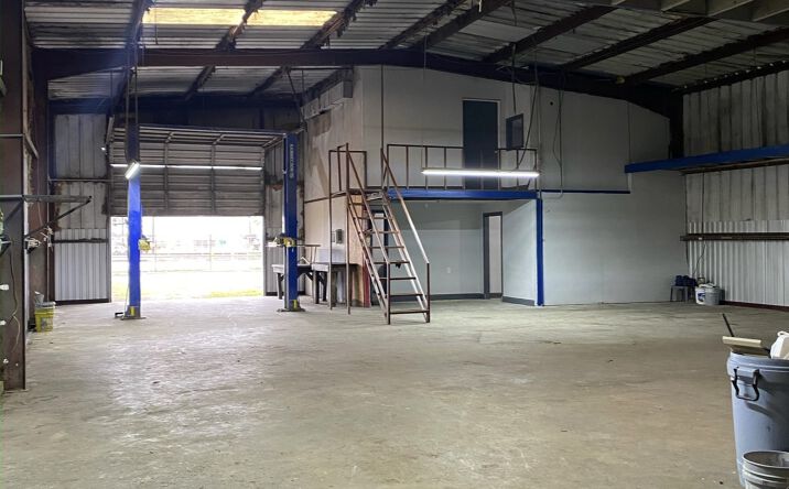 Pictures of Industrial property located at 101 Light Company Rd, Pasadena, TX 77506 for lease - image #1