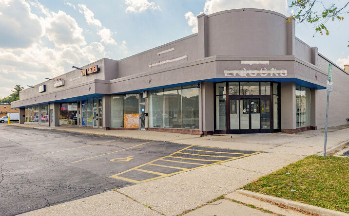 Pictures of Retail property located at 338 S Main Street, Lombard, IL 60148 for lease - image #1