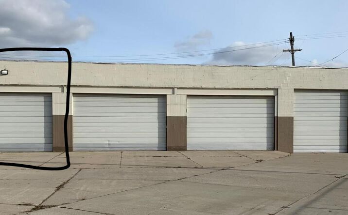 Pictures of Industrial, Office, Retail, Land property located at 3565 24th Street 1, Port Huron, MI 48060 for lease - image #1