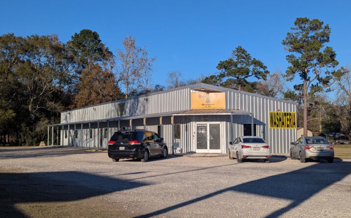 Pictures of Retail, Office, Special Purpose property located at 660 TX-105, Sour Lake, TX 77659 for lease - image #1