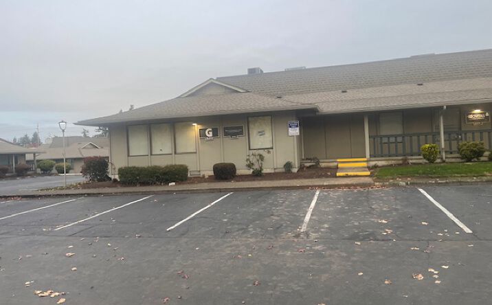 Pictures of Office property located at 12728 SE Stark St, Portland, OR 97233 for lease - image #1
