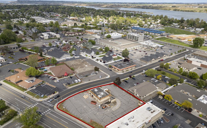 Pictures of Retail property located at 325 Torbett St, Richland, WA 99354 for lease - image #1