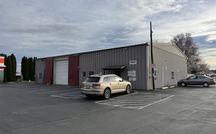 Pictures of Industrial property located at 5003 W Clearwater Ave, Kennewick, WA 99336 for lease - image #1