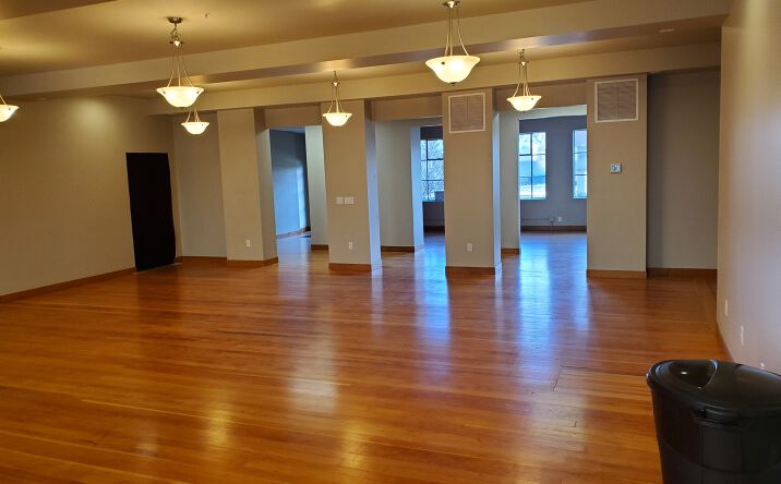Pictures of Office property located at 515 E Yakima Ave, Yakima, WA 98901 for lease - image #1